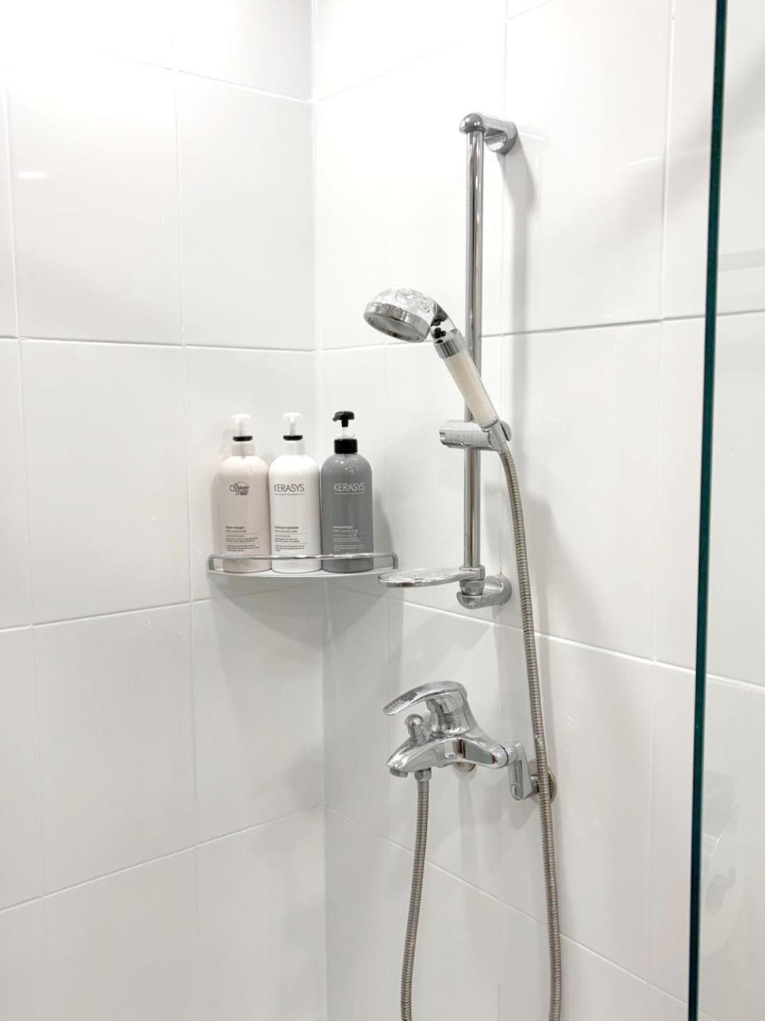 Incheon Airport Line Guesthouse Екстер'єр фото